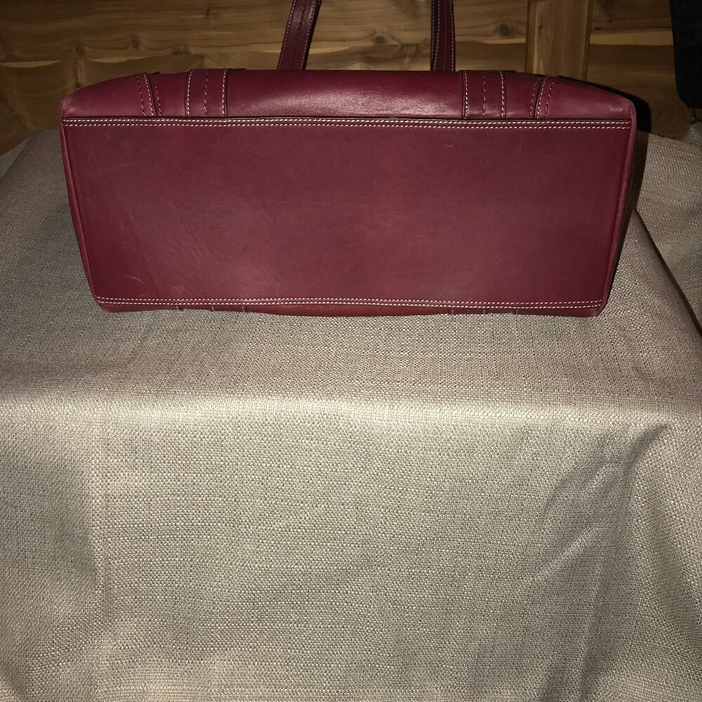 Red Coach Hampton Business Tote Bag Carryall Purse - Picture 6 of 16